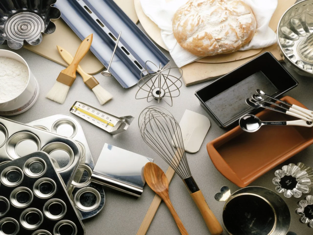 Kitchen Tools Guide :Essential Tools For Every Modern Kitchen 3 It's all about using good cookware sets,helpful in kitchen image 2 It's all about using good cookware sets,helpful in kitchen